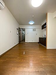 東急東横線 田園調布駅 徒歩7分の賃貸マンション 2階1LDKのリビング/ダイニング