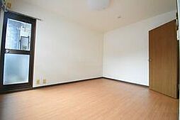 東急東横線 武蔵小杉駅 徒歩7分の賃貸マンション 2階1Kのリビング/ダイニング