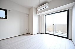 東急東横線 中目黒駅 徒歩10分の賃貸マンション 10階1Kのリビング/ダイニング