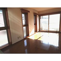 クレストステージ 101 1階ワンルームのリビング/ダイニング