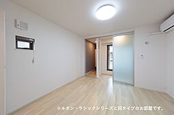 JR東海道本線 相見駅 徒歩6分の賃貸アパート 1階ワンルームのリビング/ダイニング