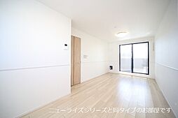 リザイア　八瀬の木 201 2階2LDKのリビング/ダイニング