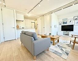 JR東海道本線 川崎駅 徒歩5分の賃貸マンション 2階2LDKのリビング/ダイニング