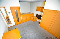 レオパレスシャルマン 203 2階1Kのリビング/ダイニング