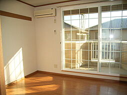 つくばエクスプレス 研究学園駅 バス13分 東光台二丁目下車 徒歩3分の賃貸アパート 2階3LDKのリビング/ダイニング