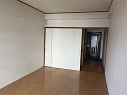 プラムハイツ 405 4階1Kのリビング/ダイニング