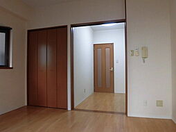 サンパティーク 402 4階1Kのリビング/ダイニング