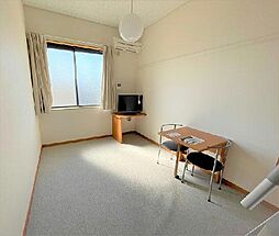 レオパレス武義 2階1Kのリビング/ダイニング