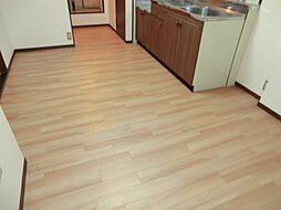 岸和田城ハイツ 201 2階2DKのリビング/ダイニング