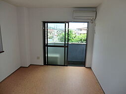 甲ノ原セントジュエル 301 3階ワンルームのリビング/ダイニング