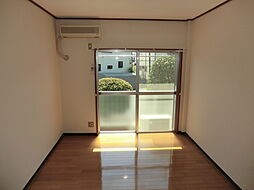 サンアベニュー二葉 107 1階ワンルームのリビング/ダイニング