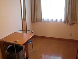 JR高崎線 高崎駅 バス25分 高商入口下車 徒歩2分の賃貸アパート 1階1Kのリビング/ダイニング