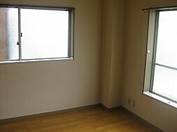 しろがねマンション 301 3階2DKのリビング/ダイニング