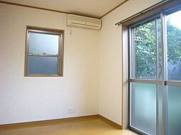 イーグル衣笠 105 1階1Kのリビング/ダイニング