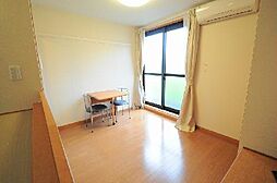 レオパレス上野西清風 1階1Kのリビング/ダイニング