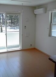 JR東北本線 矢板駅 バス9分 下原下車 徒歩7分の賃貸アパート 1階1LDKのリビング/ダイニング