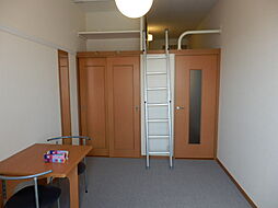 ラ・パルク 201 2階1Kのリビング/ダイニング