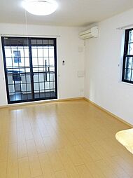 名鉄犬山線 上小田井駅 徒歩6分の賃貸アパート 1階1Kのリビング/ダイニング