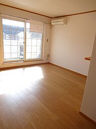 ガイドウェイバス志段味線 小幡緑地駅 徒歩10分の賃貸アパート 2階2LDKのリビング/ダイニング