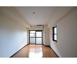 サン・アペックス新守山 201 2階1Kのリビング/ダイニング