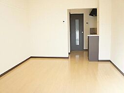 レオネクストＹ＆Ｋ 208 2階1Kのリビング/ダイニング