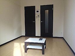 レオネクストエリーゼ 301 3階1Kのリビング/ダイニング