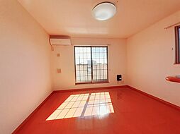 ジュネス 203 2階1LDKのリビング/ダイニング