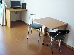 レオパレスＮＡＫＡＧＯＭＥ 109 1階1Kのリビング/ダイニング