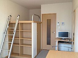 レオパレスアストライア 106 1階1Kのリビング/ダイニング