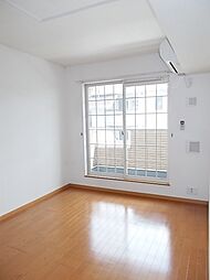 小田急小田原線 鶴川駅 バス9分 大蔵下車 徒歩1分の賃貸アパート 2階2LDKのリビング/ダイニング