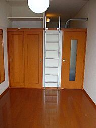 レオパレスルミエール 102 1階1Kのリビング/ダイニング