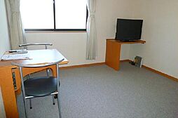 レオパレスＣｏｍｏ 2階1Kのリビング/ダイニング