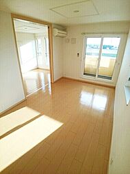 プルメリア　ガーデンＤ 201 2階2LDKのリビング/ダイニング