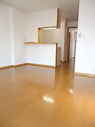 メゾンド・ラポ−ル 106 1階ワンルームのリビング/ダイニング