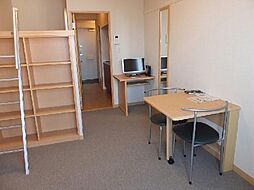 レオパレスブルーム　スミ 410 4階1Kのリビング/ダイニング