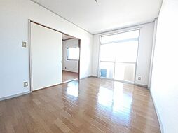 エルディム泉 2階2DKのリビング/ダイニング