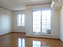 ジャックパレスＣ 203 2階1LDKのリビング/ダイニング