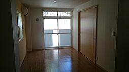 アーバンヒルズ 101 1階1LDKのリビング/ダイニング