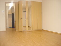 プリムローズ 2階1Kのリビング/ダイニング