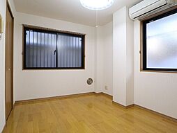 京急本線 雑色駅 徒歩8分の賃貸マンション 1階1DKのリビング/ダイニング