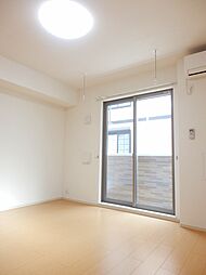 カルムメゾン 1階ワンルームのリビング/ダイニング