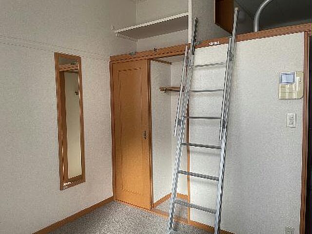 寝室