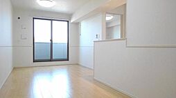 ハッピースマイルI 304 3階2LDKのリビング/ダイニング