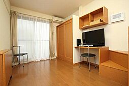 レオパレスＫＡＺＵ 105 1階1Kのリビング/ダイニング