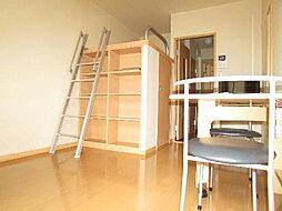 レオパレス野立II 108 1階1Kのリビング/ダイニング