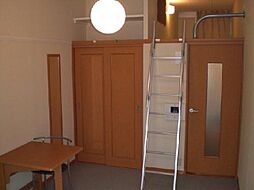 レオパレスプレジール山王 204 2階1Kのリビング/ダイニング