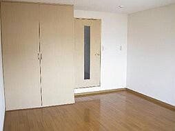 JR東海道本線 三島駅 徒歩20分の賃貸マンション 1階1Kのリビング/ダイニング