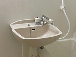 レオパレスＢｌｕｍｅｎＨｅｉｍ 106 1階1Kのリビング/ダイニング