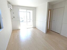 アンジーハウスII 105 1階2LDKのリビング/ダイニング