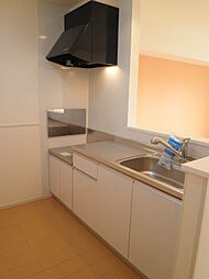 カーザ　ソル　レヴェンテ　Ａ 202 2階2LDKのリビング/ダイニング